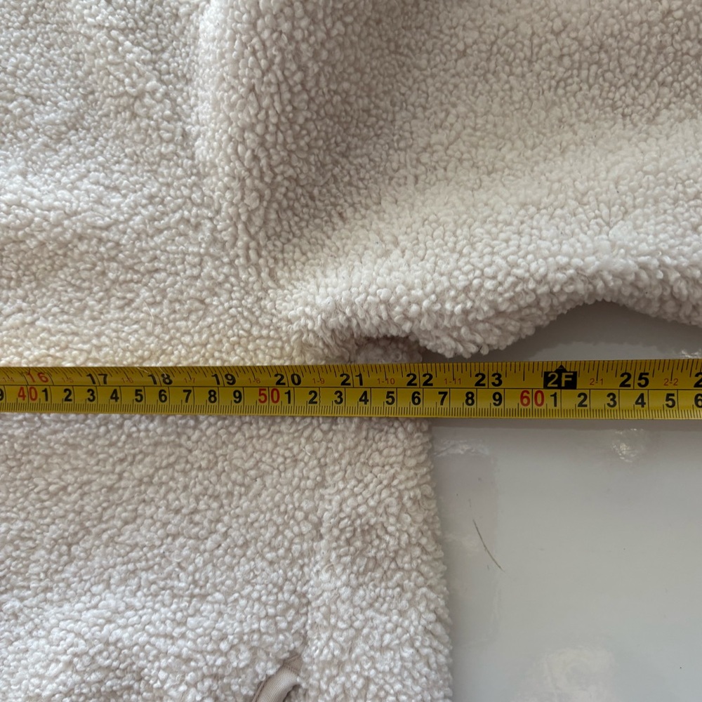 Uniqlo Fleece/Teddy Jacket cream - Picture 5 of 12